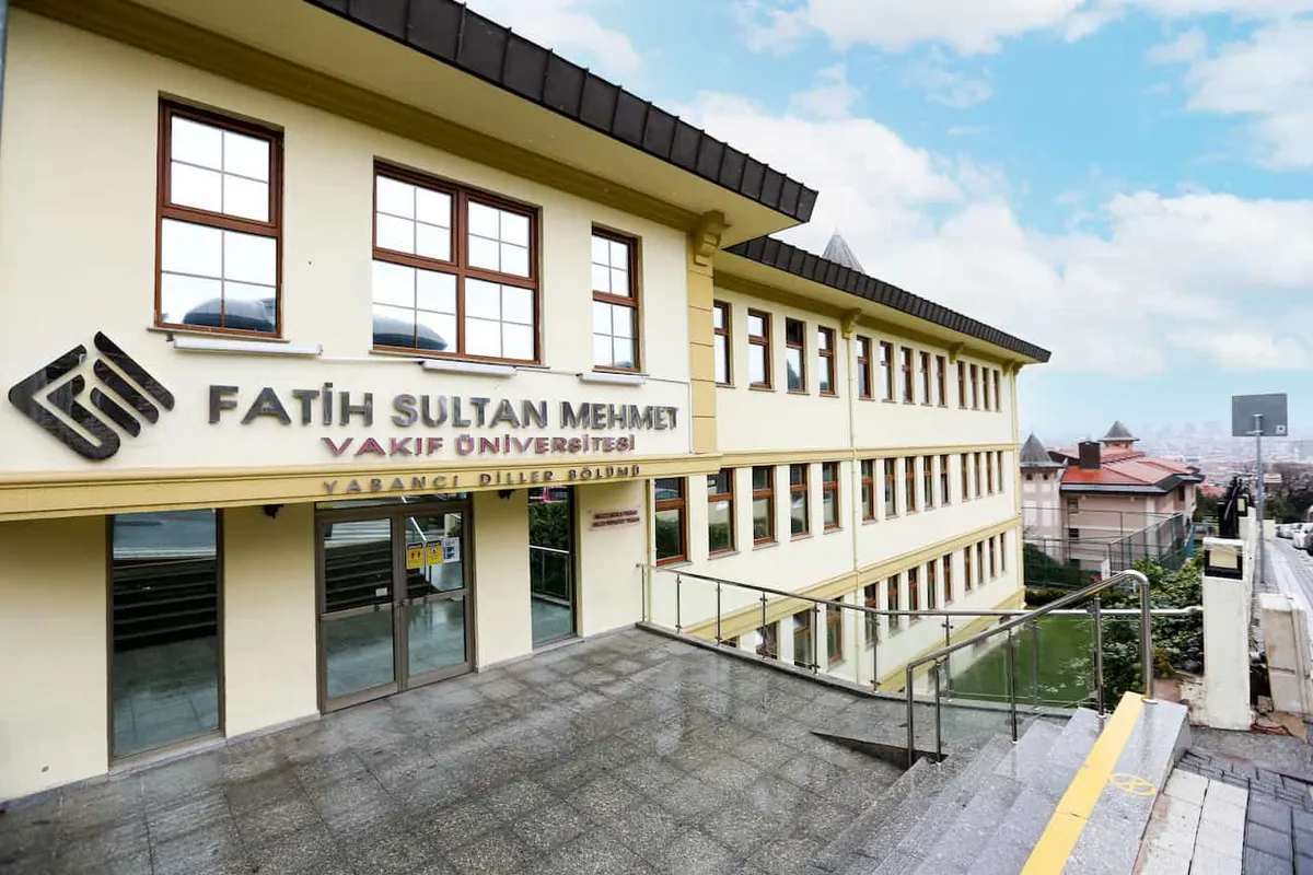 Fatih Sultan Mehmet Vakif University