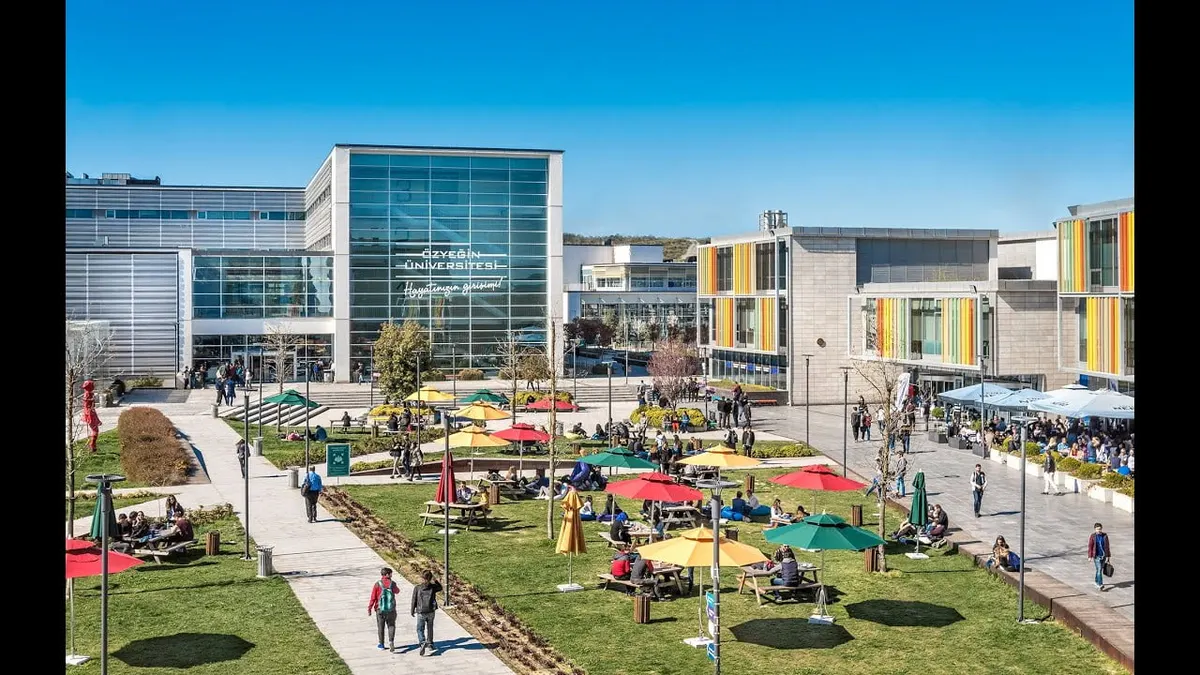 Özyegin University