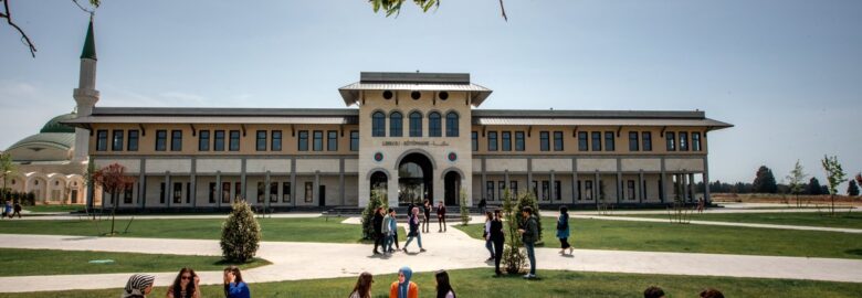 Istanbul Sabahattin Zaim University